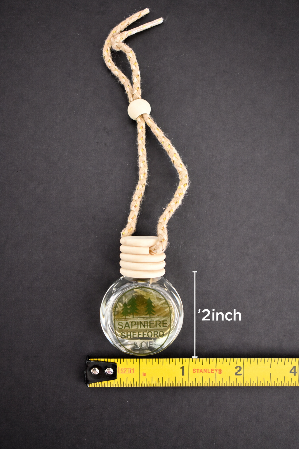 Diffuseur suspendu pour auto et petits espaces