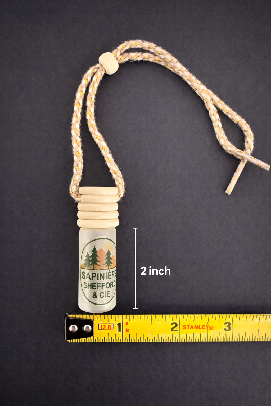 Diffuseur suspendu pour auto et petits espaces