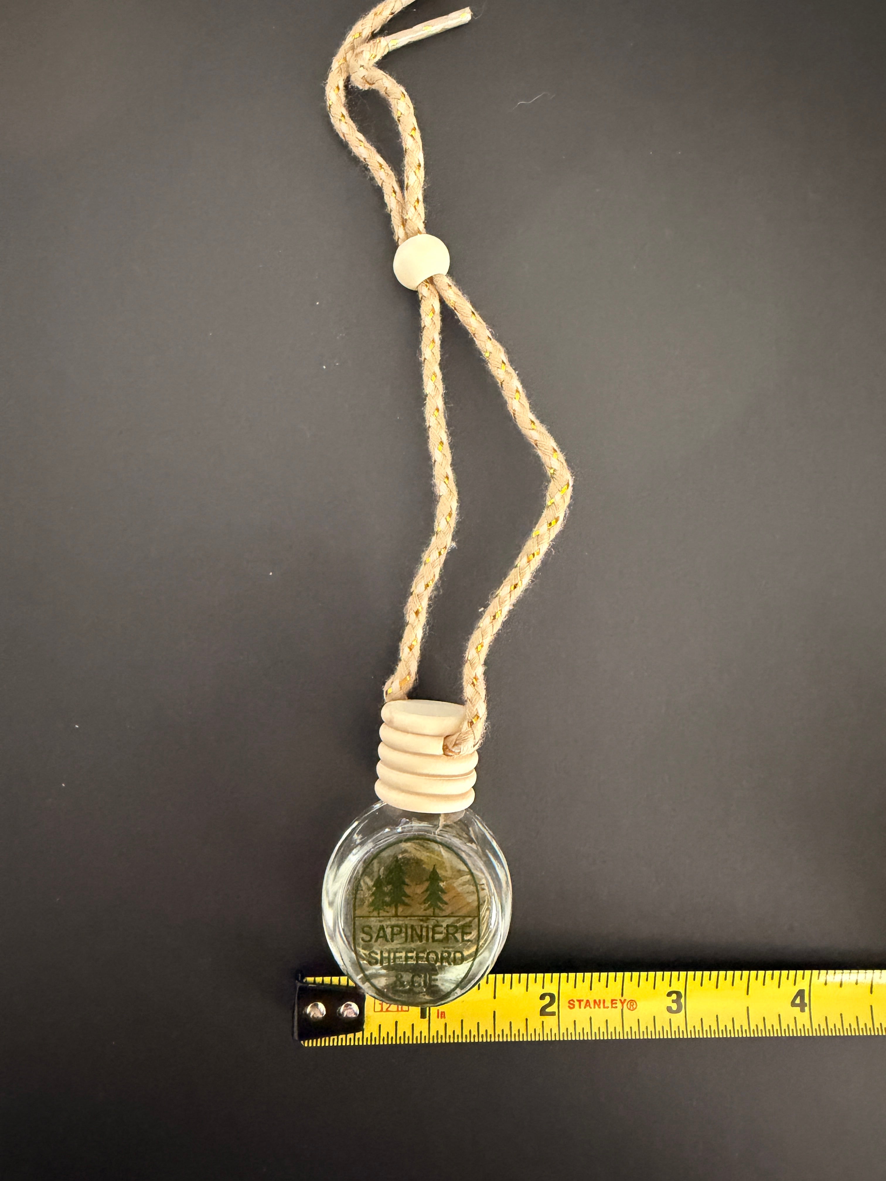 Diffuseur suspendu pour auto et petits espaces